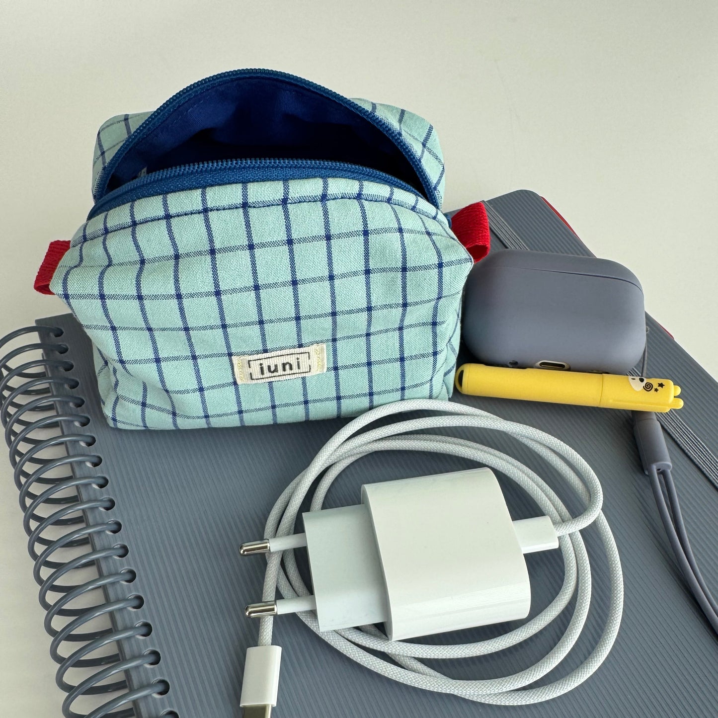 Mini estuche ARAS
